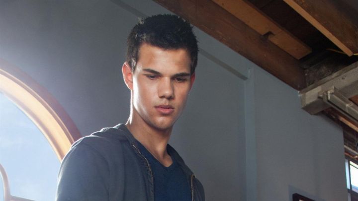 فيلم Abduction 2011 مترجم كامل اون لاين