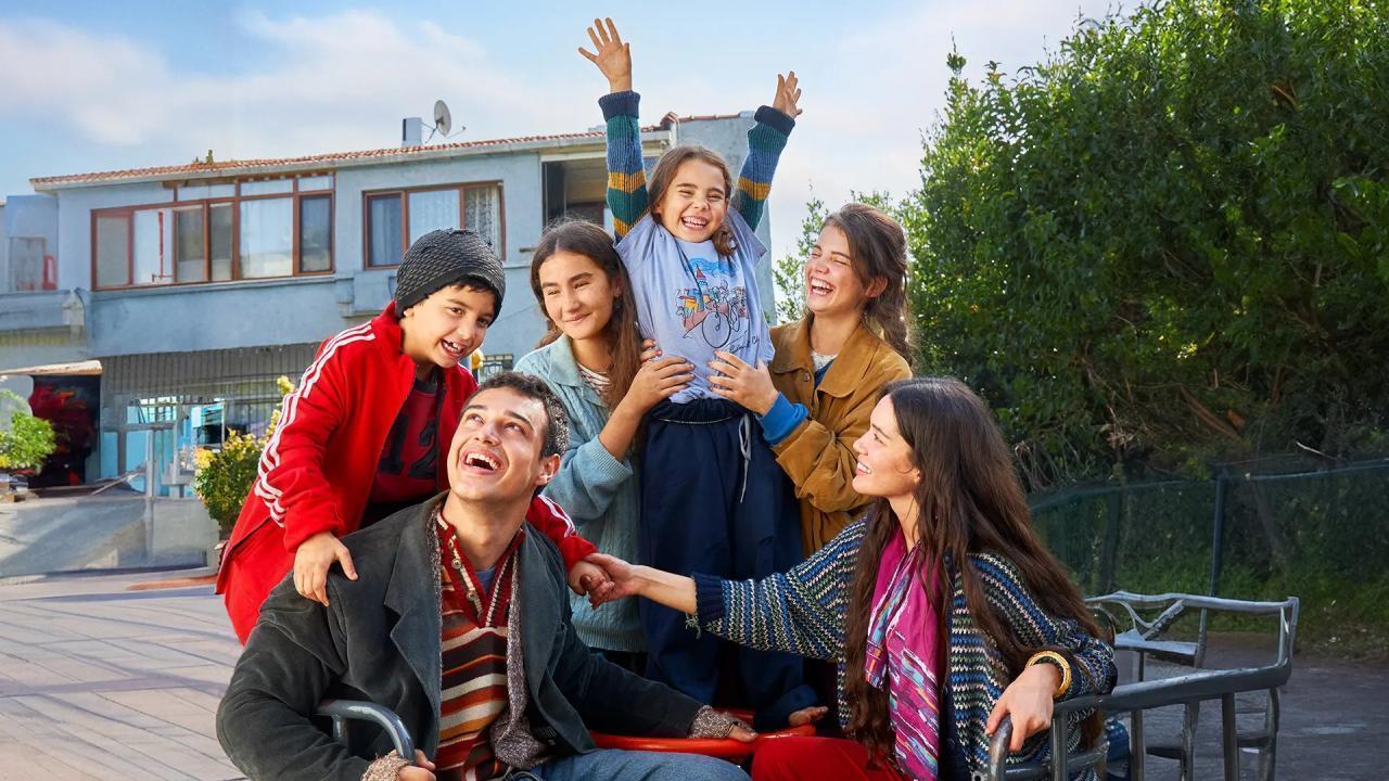 مسلسل المشردون الحلقة 50 الخمسون مترجمة